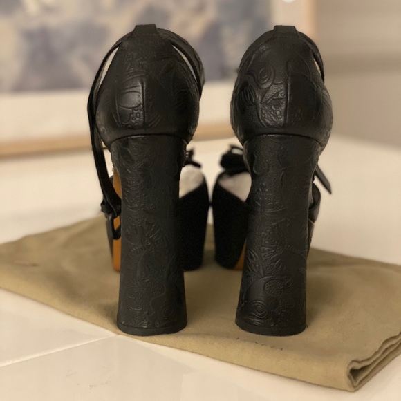 Bottega Veneta CALF AYERS BUTTERFLY MARY JANE PUMP - Picture 10 of 10